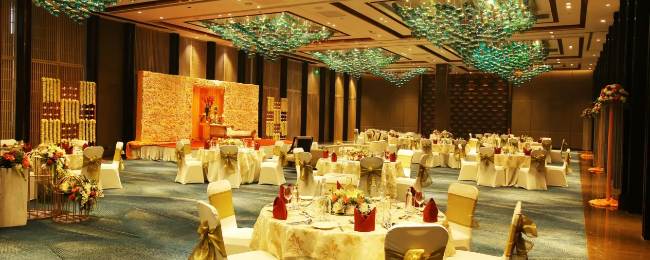 Crowne Plaza New Delhi Mayur Vihar Noida Hotels