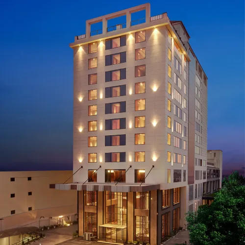  DoubleTree by Hilton Varanasi